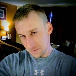 Meet your Posher, Ray